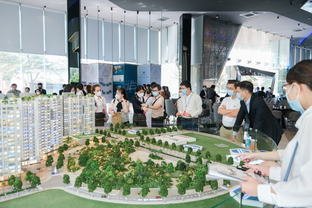 Đòn bẩy tài chính được nhiều gia đình trẻ sử dụng để đầu tư địa ốc (Ảnh minh họa)
