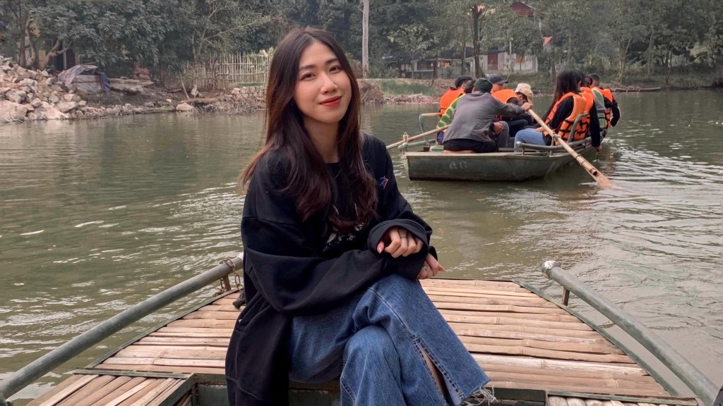 Thùy Linh thay đổi thói quen làm việc vào ban đêm để tập trung và có nhiều ý tưởng hơn Thùy Linh thay đổi thói quen làm việc vào ban đêm để tập trung và có nhiều ý tưởng hơn