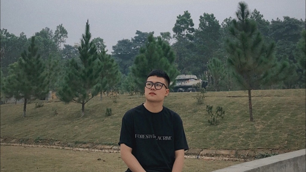 Minh Đạt lựa chọn làm việc vào ban đêm để hiệu suất công việc cũng như thu nhập được tăng lên Minh Đạt lựa chọn làm việc vào ban đêm để hiệu suất công việc cũng như thu nhập được tăng lên