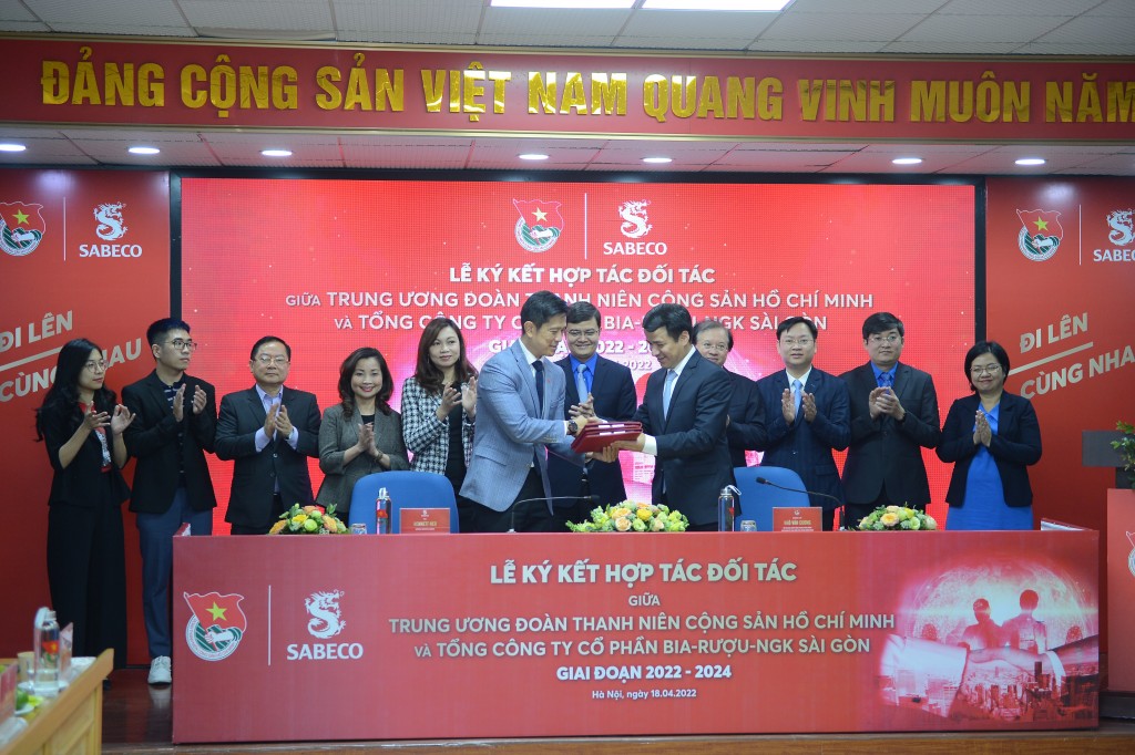 Tháng 4/2022, Trung ương Đoàn TNCS cùng SABECO ký kết chương trình hợp tác 3 năm với một chuỗi các hoạt động hỗ trợ thanh niên và cộng đồng