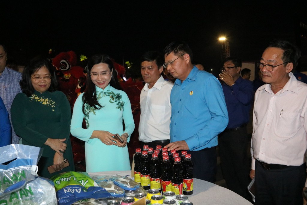 Chương trình “Cùng nhau làm nên Tết” đồng hành cùng người lao động Bình Dương