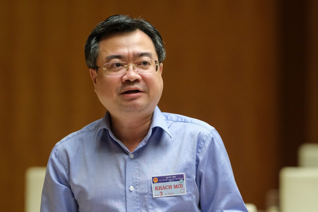 Bộ trưởng Bộ Xây dựng đề nghị tiếp tục tạo điều kiện cho vay bất động sản theo quy định