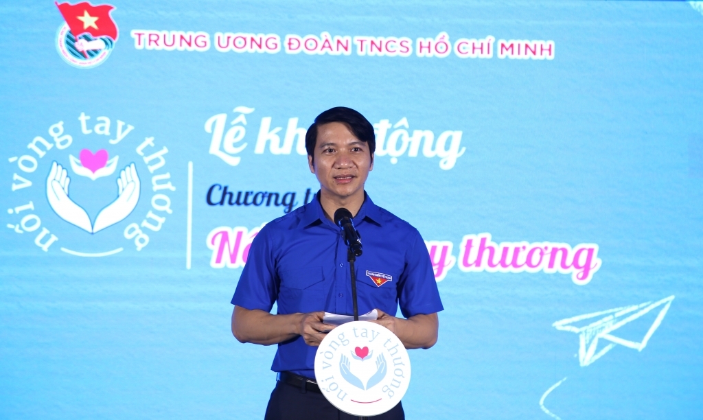 Bí thư Trung ương Đoàn Nguyễn Ngọc Lương phát biểu khởi động chương trình