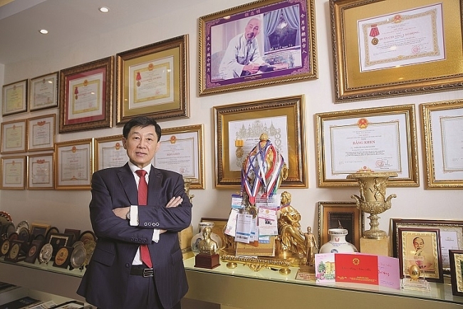 Ông Johnathan Hạnh Nguyễn: Khát vọng của vị doanh nhân với trái tim yêu nước