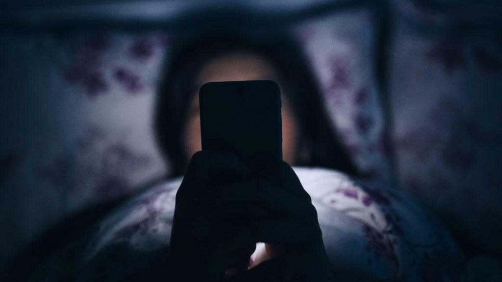 Giới trẻ và căn bệnh “cú đêm”