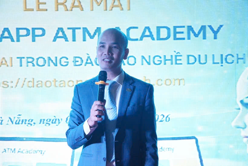 Ông Trần Xuân Mới - Founder & CEO Công ty TNHH Phát triển Công nghệ ATM chia sẻ tại sự kiện.