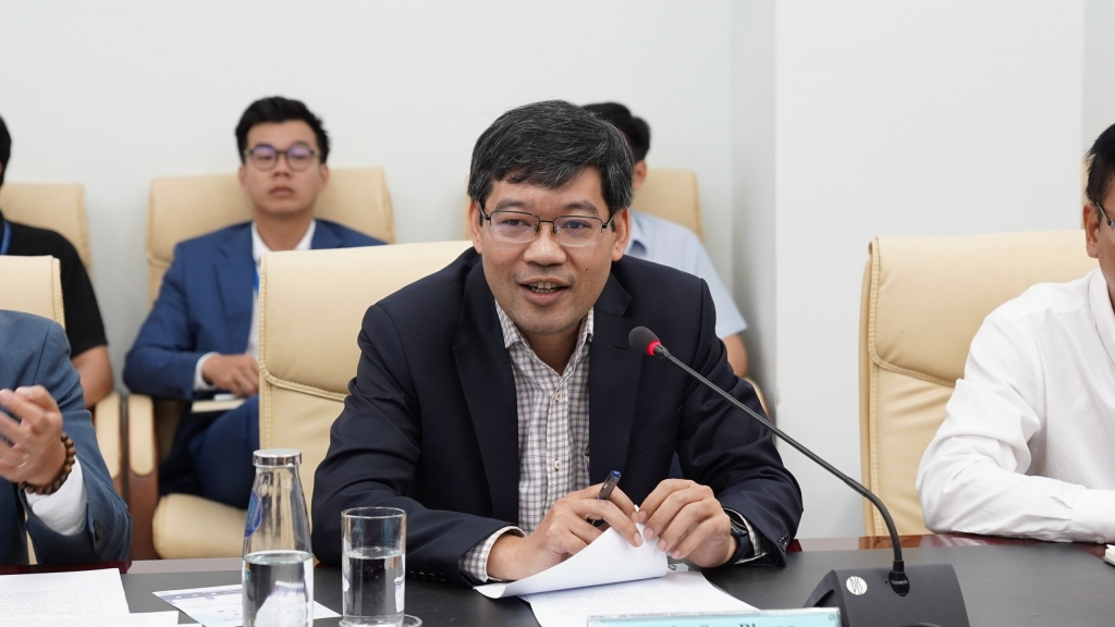 Phó Giám đốc Sở Khoa học và Công nghệ thành phố Đà Nẵng - Lê Sơn Phong phát biểu tại chương trình làm việc với các đối tác Dubai và nhà đầu tư quốc tế