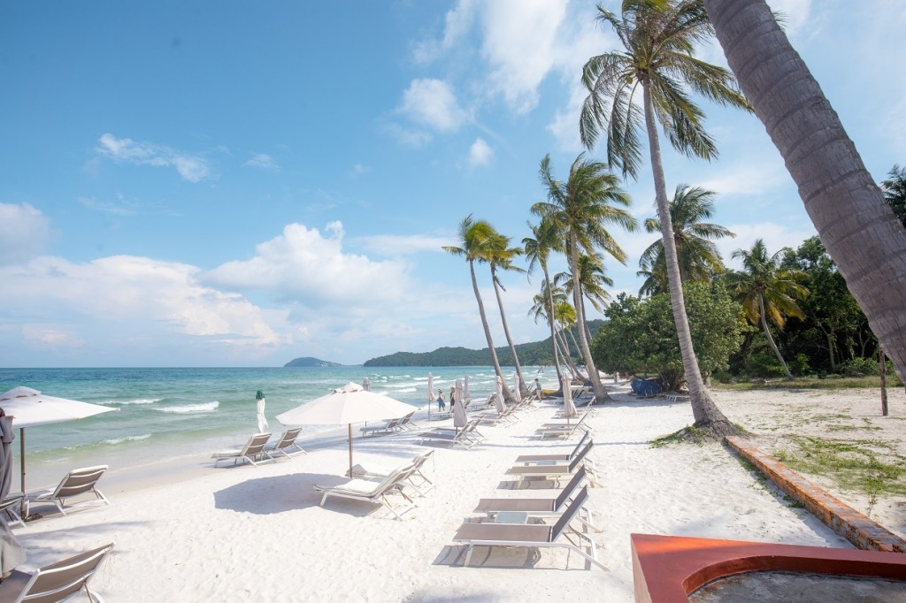 Sun Property trao sổ đỏ cho khách hàng, khẳng định vị thế bất động sản Nam Phú Quốc