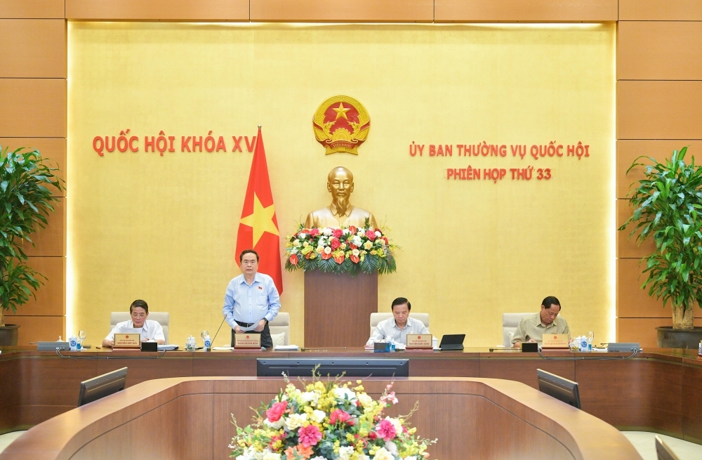 Quang cảnh cuộc họp.
