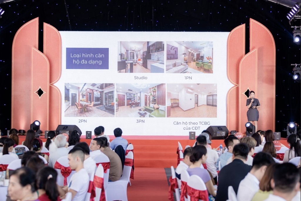 Nhà mẫu tại “tâm điểm thượng lưu” góp phần tăng nhiệt thị trường