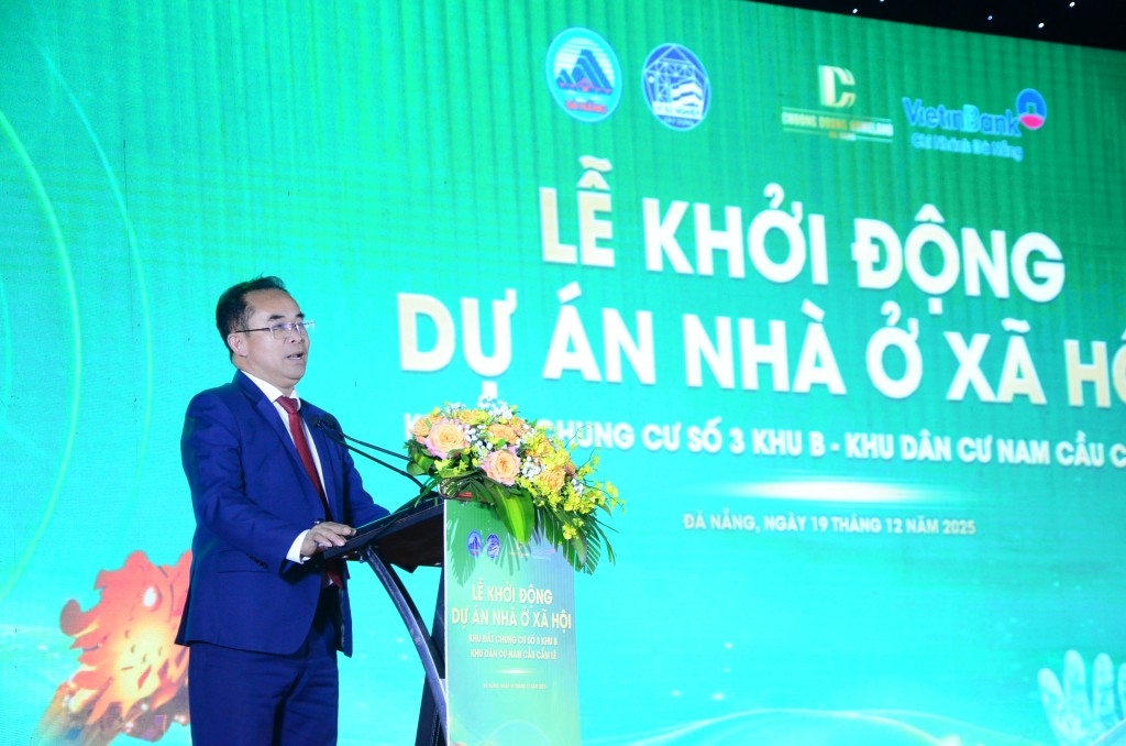 Phó Chủ tịch UBND TP Đà Nẵng Trần Anh Tuấn phát biểu chỉ đạo tại lễ khởi công Phó Chủ tịch UBND TP Đà Nẵng Trần Anh Tuấn phát biểu chỉ đạo tại lễ khởi công