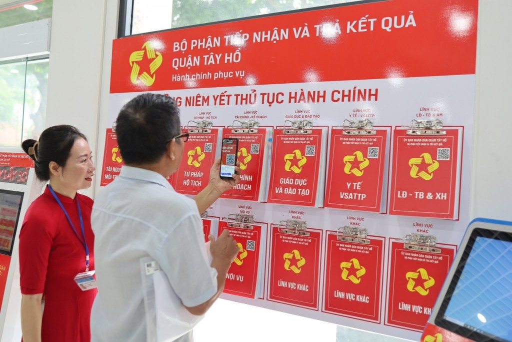 Hà Nội đã triển khai Đề án đẩy mạnh phân cấp, ủy quyền, cải cách thủ tục hành chính một cách bài bản, khoa học.