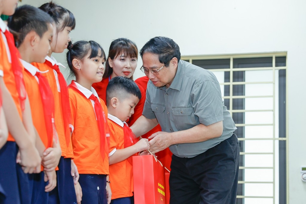 Đầu tư cho trẻ em là đầu tư cho tương lai của đất nước