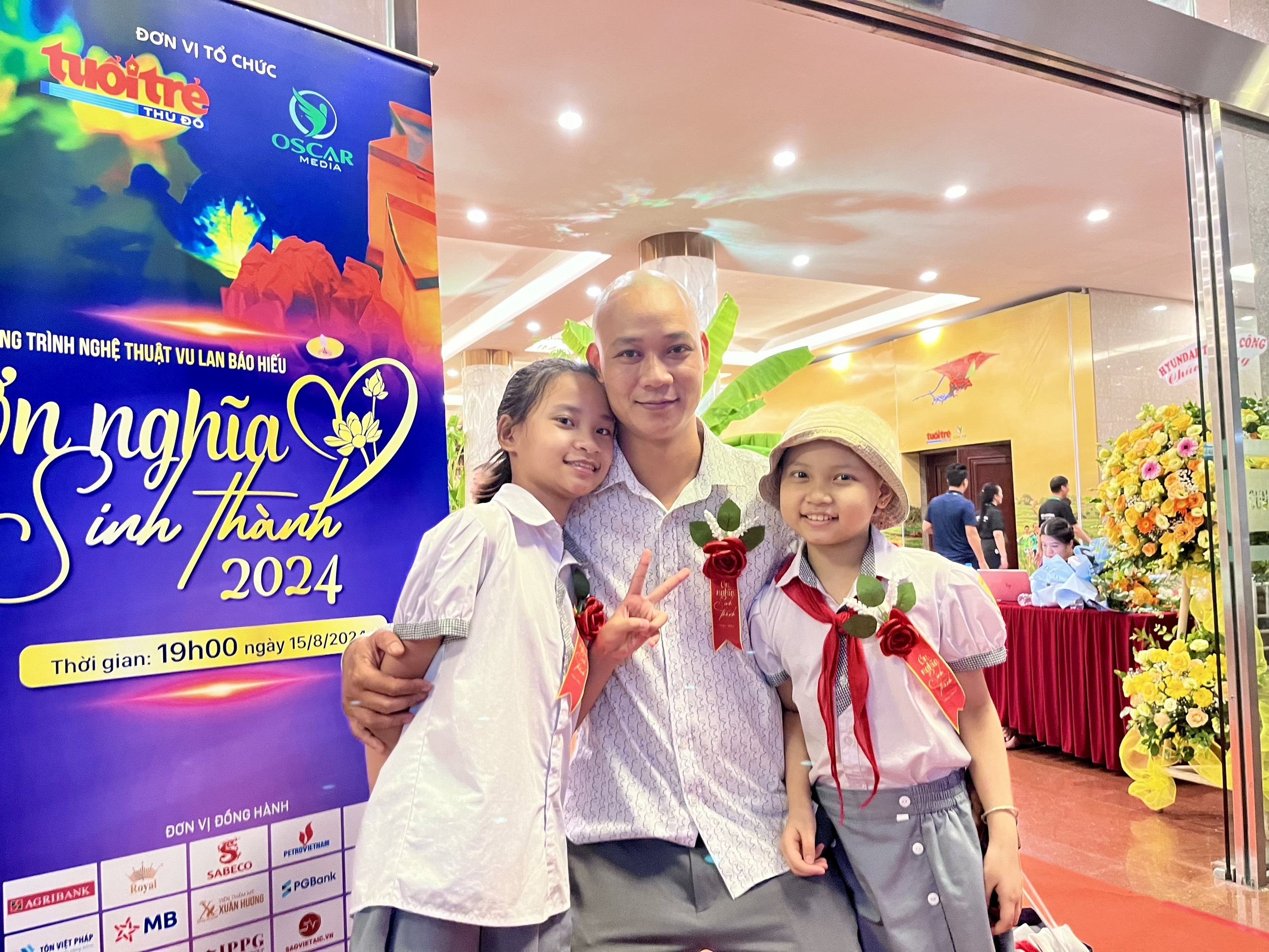 Mùa Vu Lan nghĩ về chữ hiếu