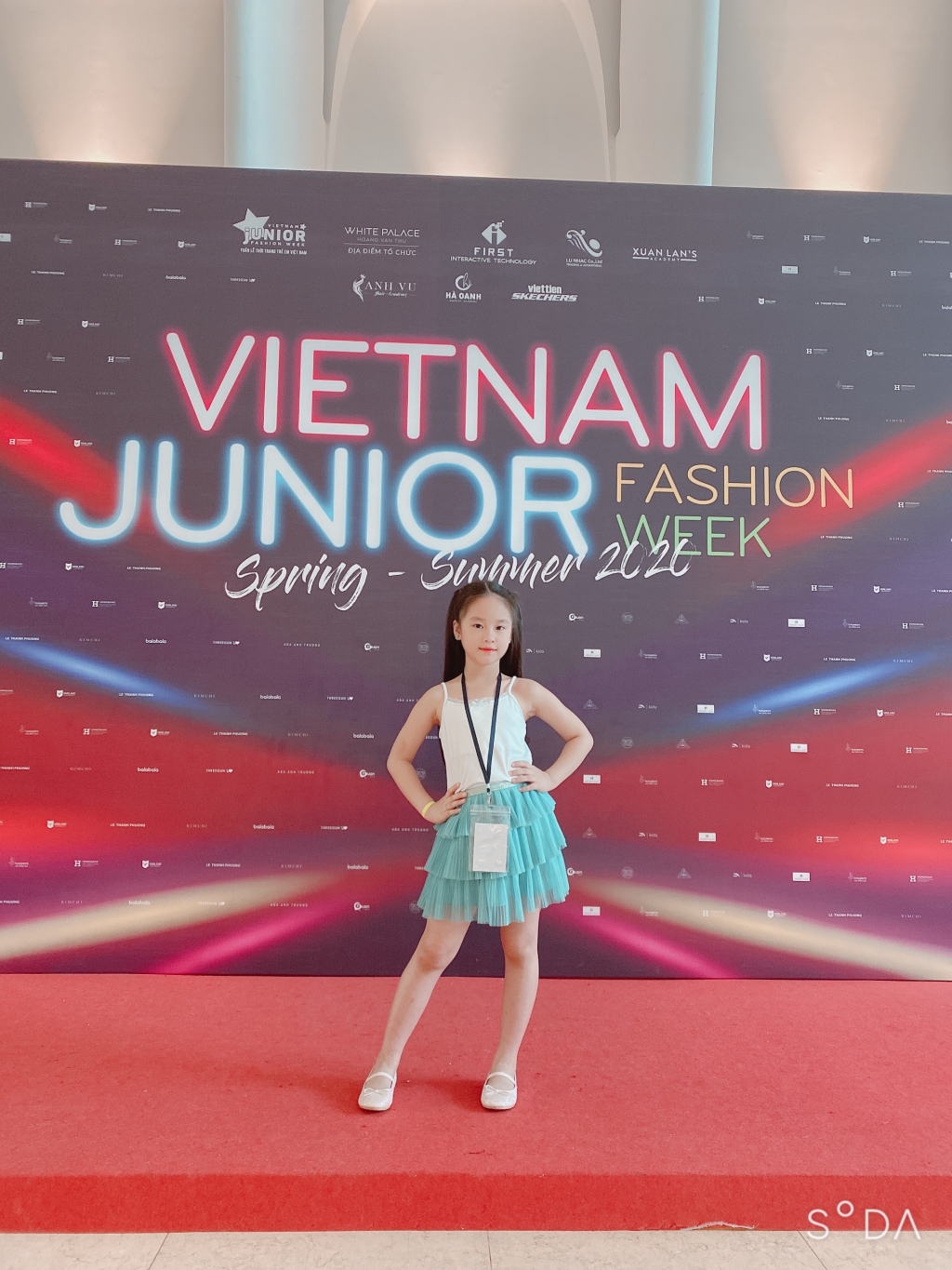 2707-byo-thy-ryc-ry-trong-viyt-nam-junior-fashion-week-2