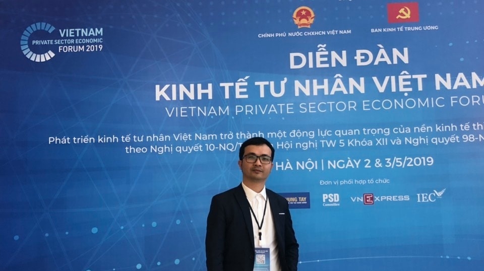 5647-ong-phan-ba-manh