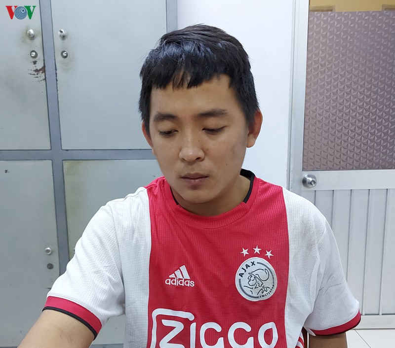 bat qua tang y si quay clip dang tam tong tien 10 trieu dong hinh 1