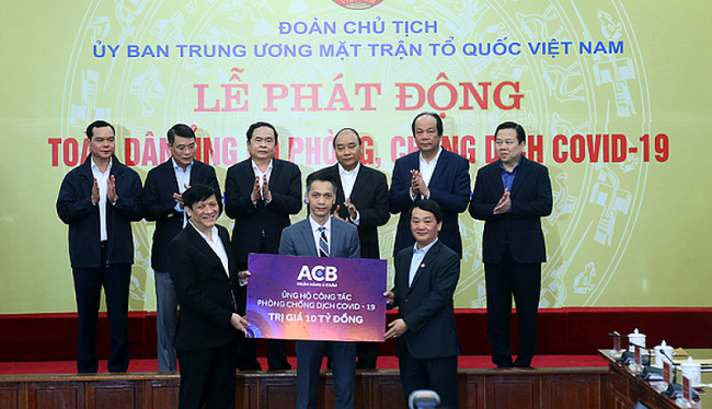 Ngân hàng ACB ủng hộ 10 tỷ đồng hỗ trợ Chính phủ phòng, chống dịch Covid-19