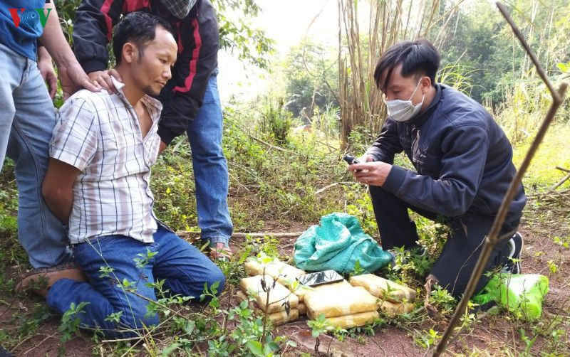 nong 24h: lien tiep pha 2 vu van chuyen 120.000 vien ma tuy tong hop hinh 1