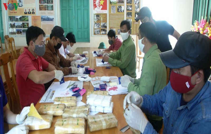 nong 24h: lien tiep pha 2 vu van chuyen 120.000 vien ma tuy tong hop hinh 2