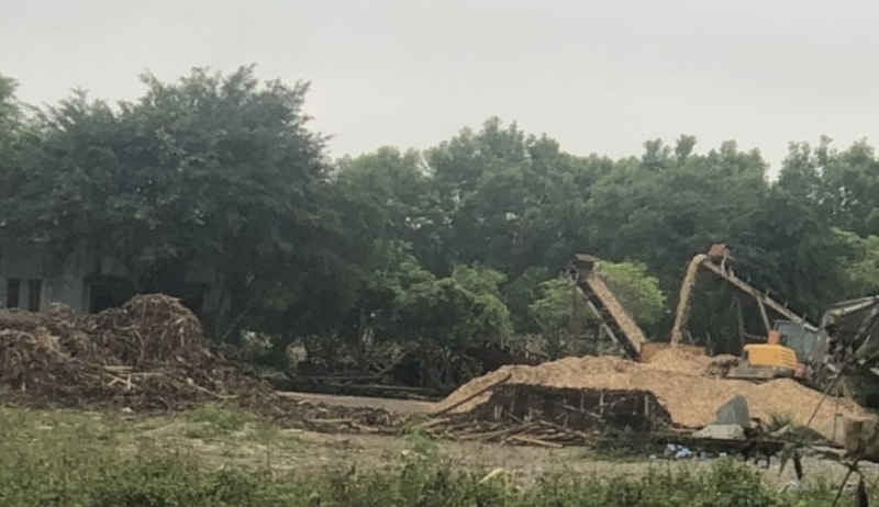 hai ha quang ninh tai moc xuong bam dam go trai phep trong khu dan cu