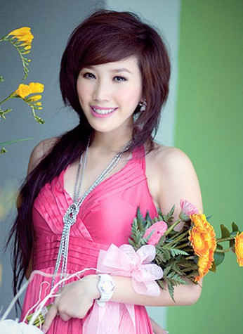 Bao Thy tung dan dau xu huong toc su tu trong gioi tre Viet
