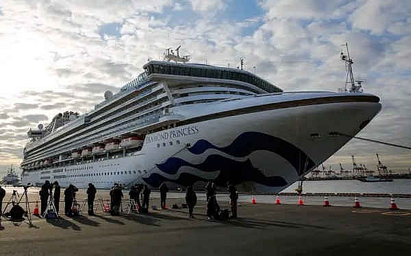 145 thuyền viên hết hạn cách ly, Diamond Princess lại có thêm 15 ca nhiễm mới