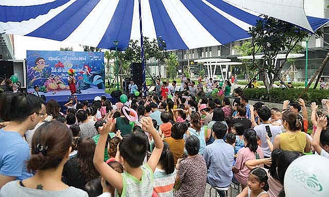Tình người ở chung cư