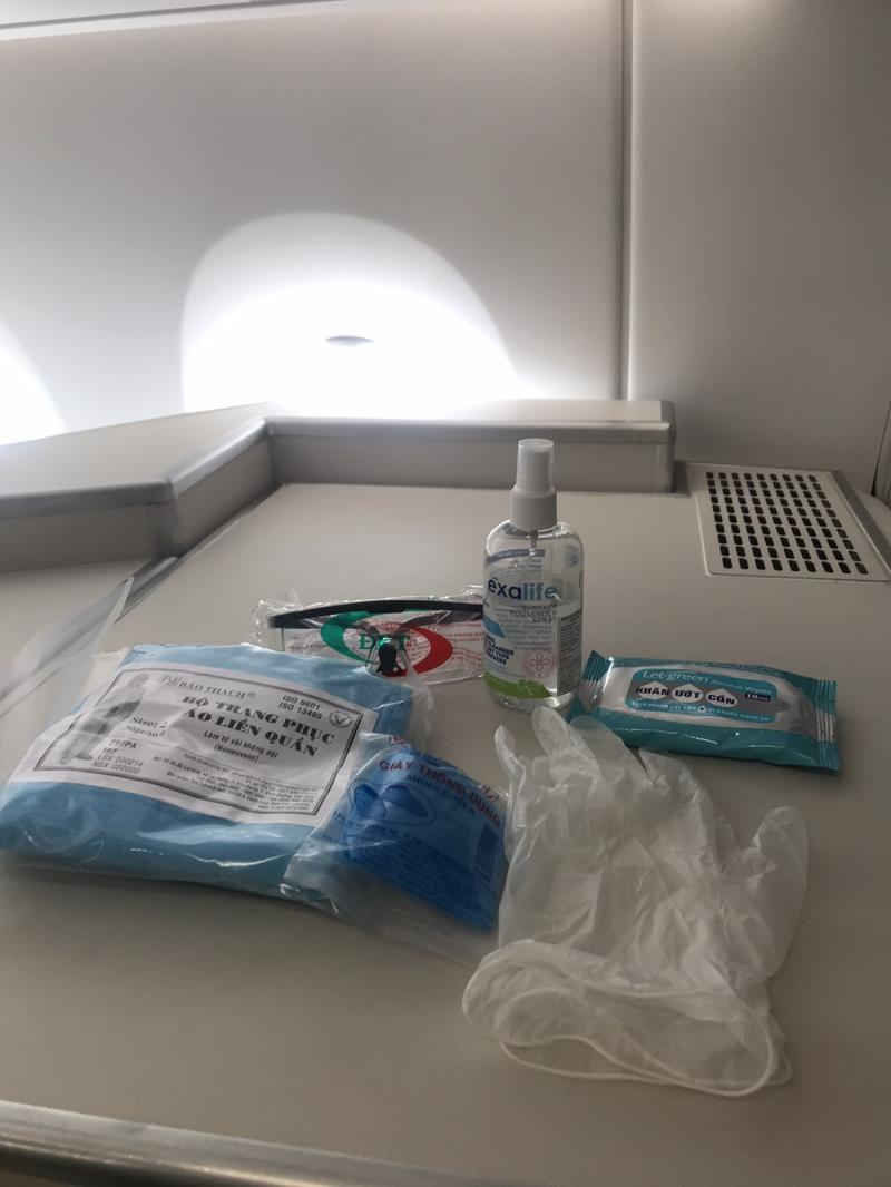 Vietnam Airlines tăng cường ph&ograve;ng dịch c&aacute;c chuyến bay giữa ch&acirc;u &Acirc;u v&agrave; Việt Nam - 4