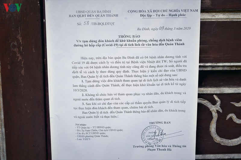 ngày đầu quy định đeo khẩu trang nơi công cộng, người đeo người không hình 14 ngay dau quy dinh deo khau trang noi cong cong, nguoi deo nguoi khong hinh 14