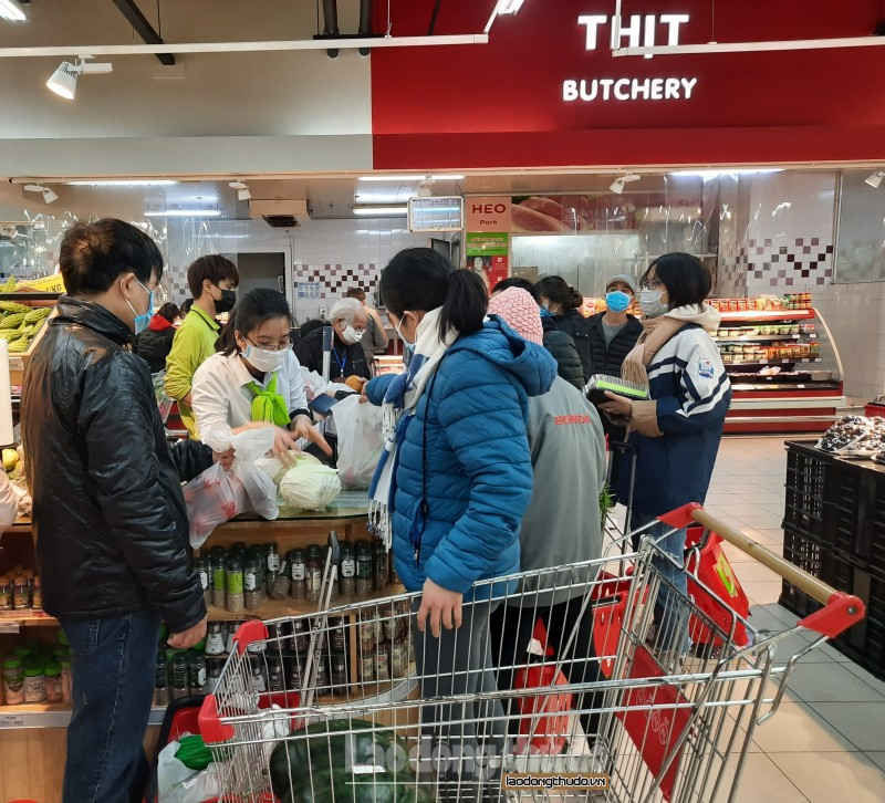 Người dân đồng tình với quy định đeo khẩu trang tại nơi công cộng nguoi dan dong tinh voi quy dinh deo khau trang tai noi cong cong