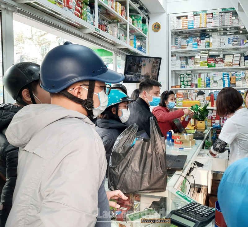 Người dân đồng tình với quy định đeo khẩu trang tại nơi công cộng nguoi dan dong tinh voi quy dinh deo khau trang tai noi cong cong