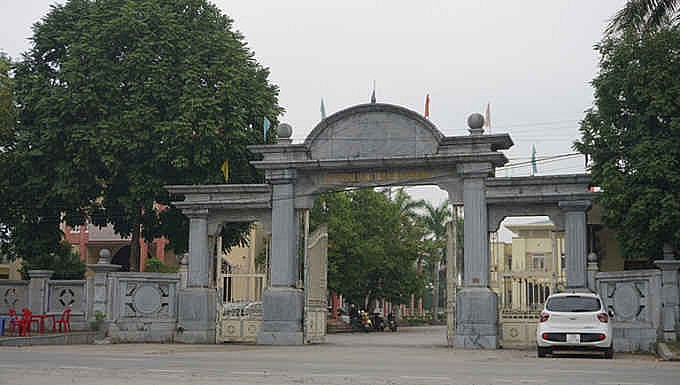 Tỉnh về thì huyện …mổ trâu