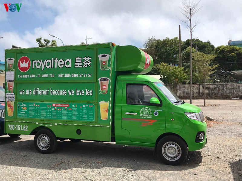 tran lan o to ban hang rong lan chiem long duong o vung tau hinh 4