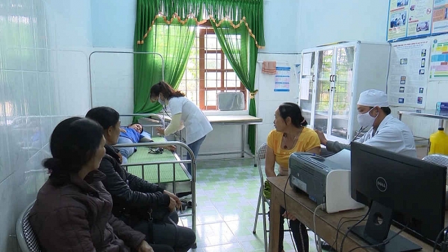Quảng Bình: Rút giấy phép hàng loạt phòng khám thuộc Trung tâm y tế