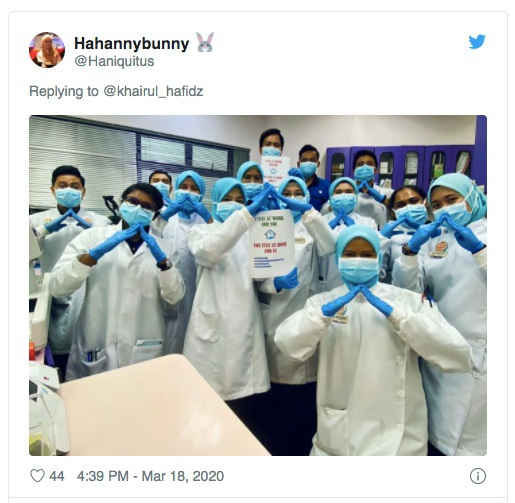 Ngừa Covid-19, y bác sĩ lan tỏa thông điệp “Xin bạn ở nhà vì chúng tôi” - 4 Ngừa Covid-19, y bác sĩ lan tỏa thông điệp “Xin bạn ở nhà vì chúng tôi” - 4