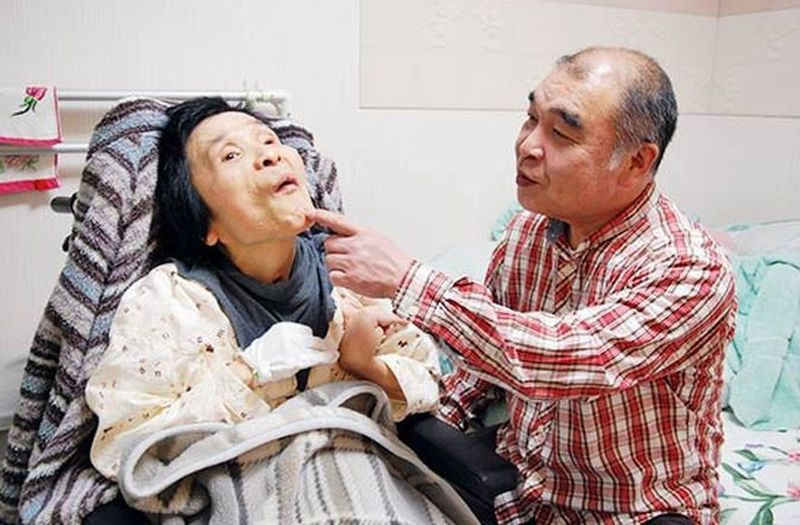 di chung chat doc sarin tu vu tan cong tau dien ngam tokyo hinh 2