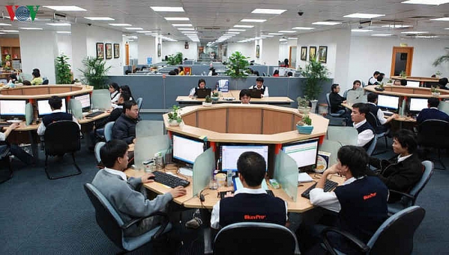 Hà Nội khuyến khích các cơ quan, doanh nghiệp làm việc trực tuyến