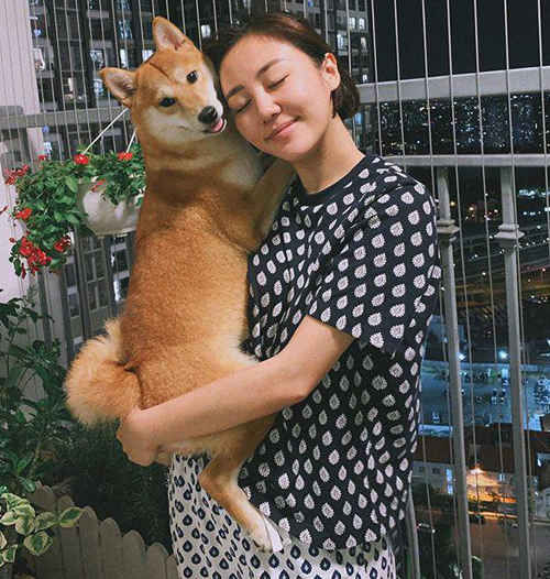 Mỹ nhân Việt khoe đồ mặc nhà: Người sexy, kẻ xuề xòa - Ảnh 10