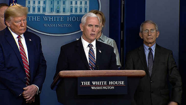 Nhân viên văn phòng Phó Tổng thống nhiễm virus corona, có tiếp xúc gần ông Trump