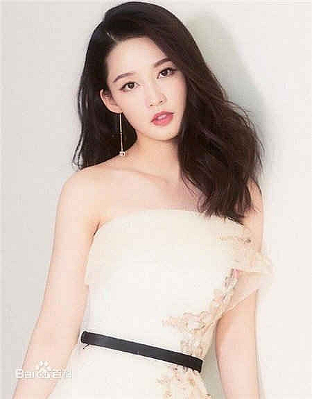 Cung hoàng đạo có số làm 'mệnh phụ phu nhân', sống nhà lầu, một bước lên xe sang, cả thiên hạ ghen tị