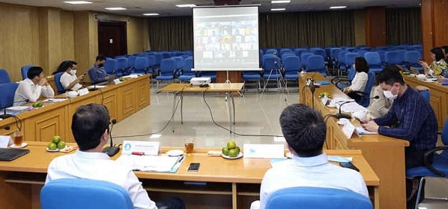 Nhiều hoạt động thiết thực hỗ trợ sinh viên Việt ở nước ngoài phòng tránh dịch