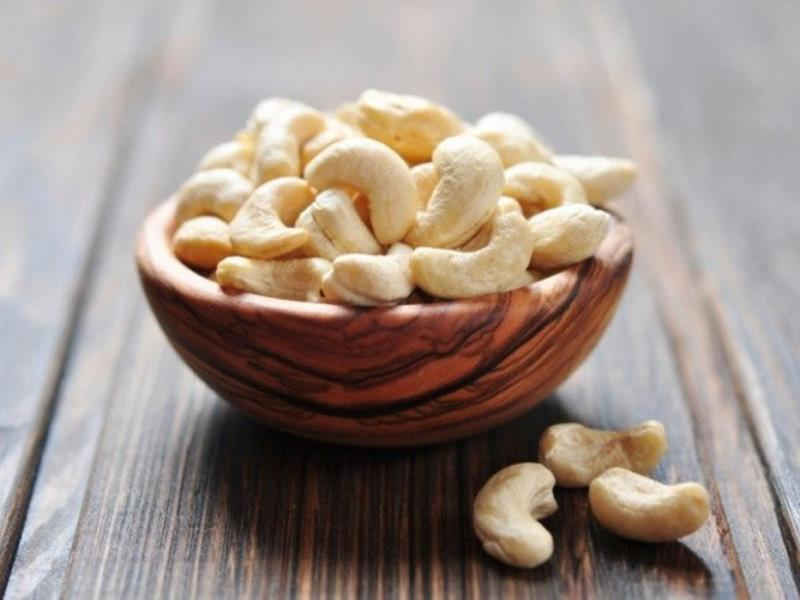 10 thực phẩm gây sỏi thận cần tránh ăn nhiều - 9