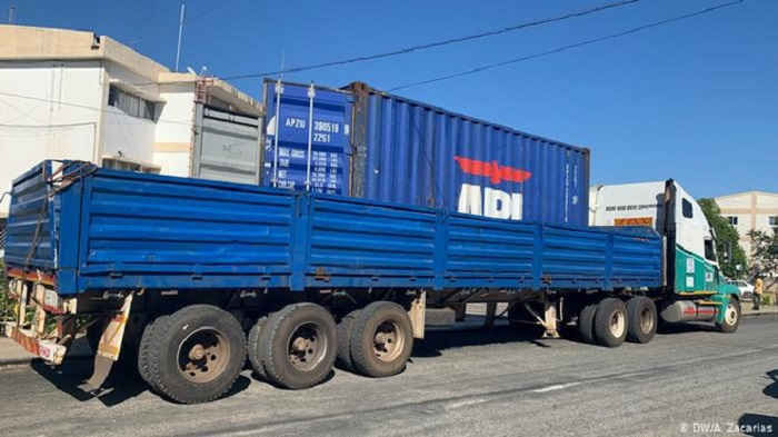 Ph&aacute;t hiện 64 thi thể chết ngạt trong xe tải đến Mozambique - 1