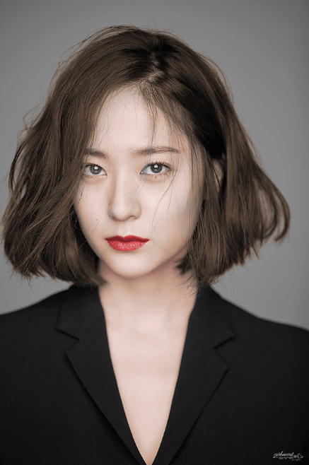 Top các mỹ nhân Hàn nhìn qua thôi cũng thấy khí chất ngời ngời - Ảnh 8 Top các mỹ nhân Hàn nhìn qua thôi cũng thấy khí chất ngời ngời - Ảnh 8