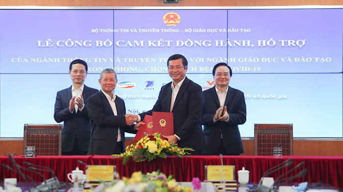 Miễn phí dạy học từ xa cho ngành giáo dục mùa dịch Covid-19 - 1