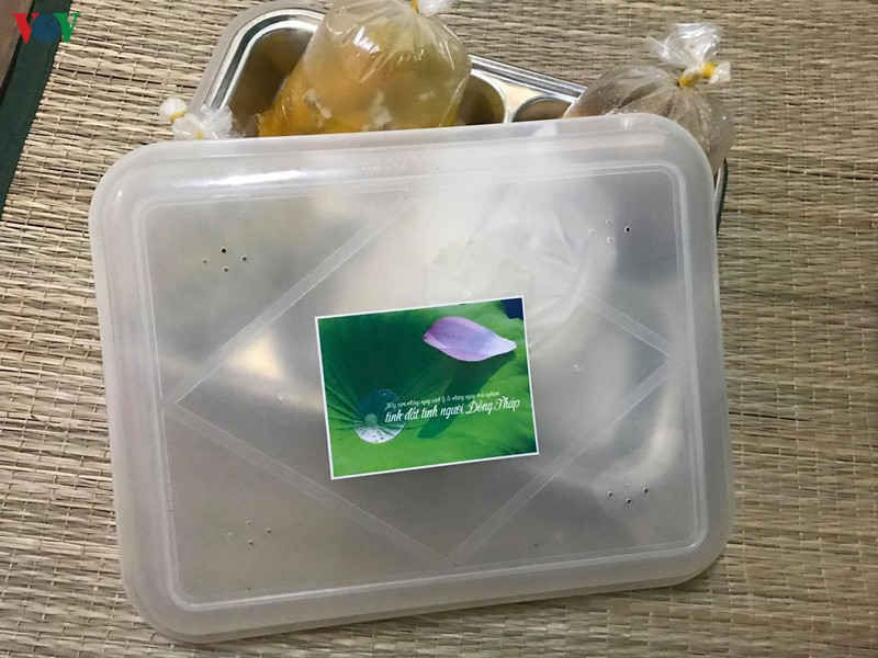 dong thap in logo gui thong diep