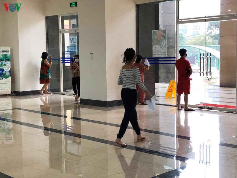 ha noi phong toa ca toa nha 34t vi co 1 nguoi nghi mac covid-19 hinh 4