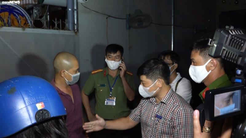 Ảnh: L&atilde;nh đạo Bu&ocirc;n Ma Thuột kiểm tra, xử l&yacute; c&aacute;c điểm tụ tập đ&ocirc;ng người - 5