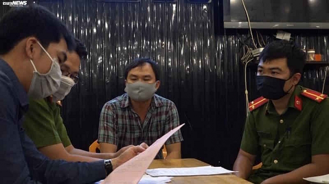 Ảnh: Lãnh đạo Buôn Ma Thuột kiểm tra, xử lý các điểm tụ tập đông người